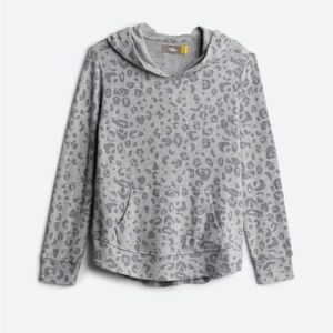 Rumi + Ryder - girls size XL - the front pocket brushed hoodie.  Animal print